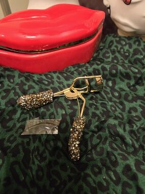 Tarte Gold Crystal-Embellished Eyelash Curler